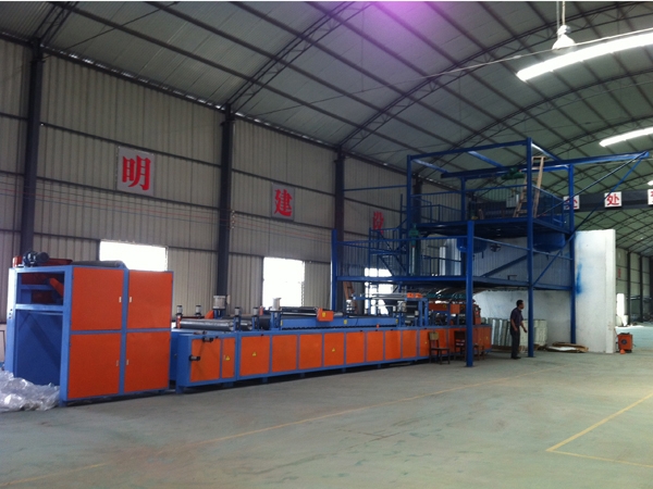 SMC片材機如何實現連續生產？